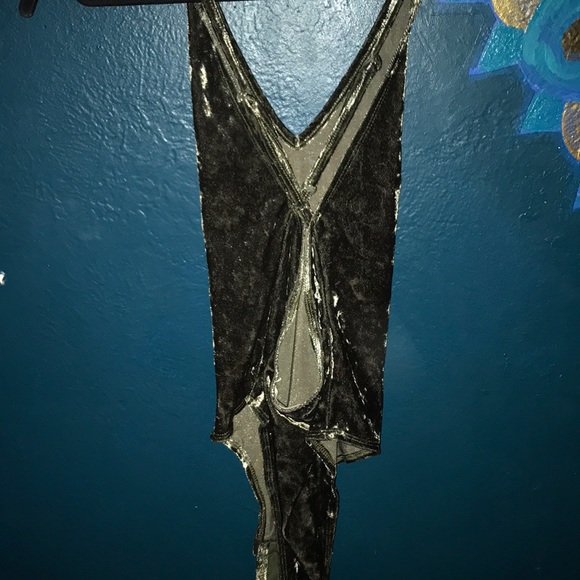 Velvet cross back body suit - Picture 3 of 5